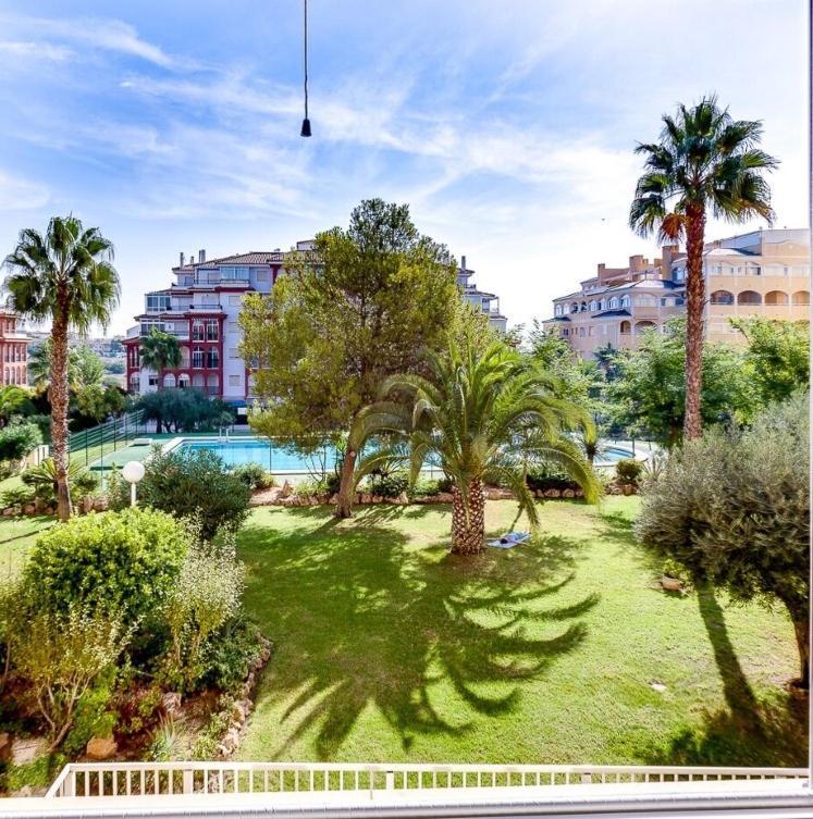 Appartement Torre La Mata Torrevieja Exterior photo